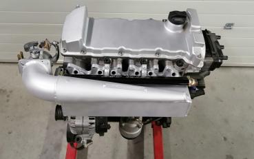 VR6 Turbo Spaltsaugrohr mit Drosselklappenrichtung zur Beifahrerseite